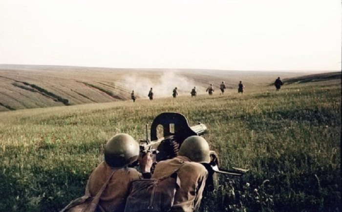 Атака советских войск на немецкие позиции в области Воронежа.