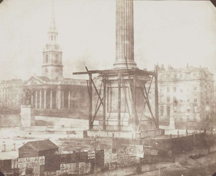 Строительство колонны Нельсона на Трафальгарской площади в 1844 году.