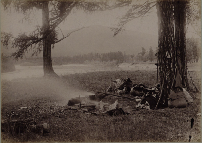 Привал каравана. Урянхайский край, реке Пэг-Кэм, Большой Енисей, 1897 год. 