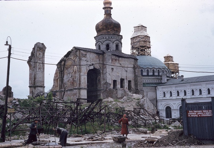 Руины Успенского собора. СССР, Киев, 1959 год.