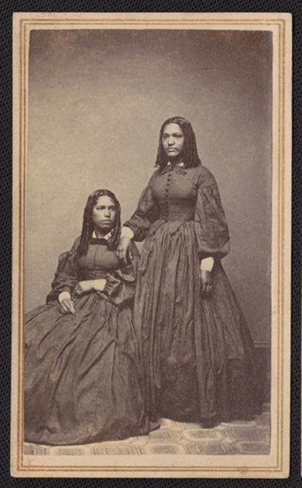 Две афроамериканские женщины на фото конца XIX века.