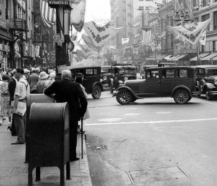 Пробки на южной стороне Бродвея, 1931 год.