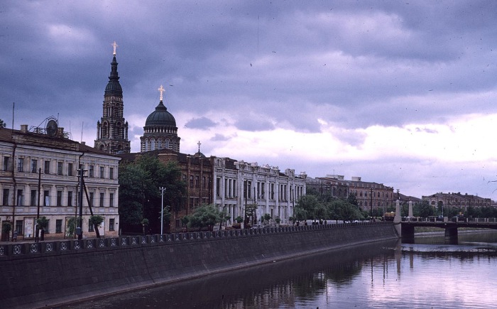 Вид Благовещенского собора со стороны реки Харьков. СССР, Харьков, 1959 год.