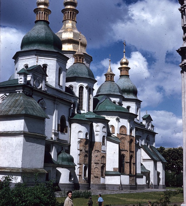 Вид на Софийский собор. СССР, Киев, 1959 год.