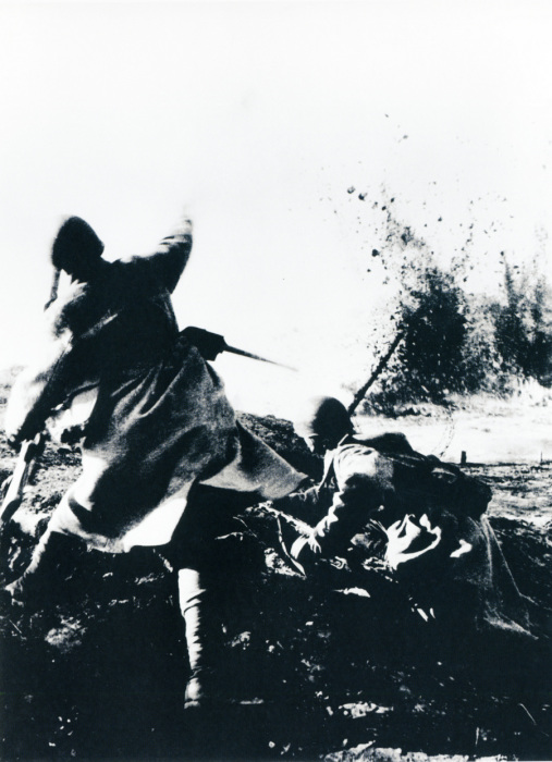 Ближний бой при попытке стратегического наступления советских войск, 1942 год.