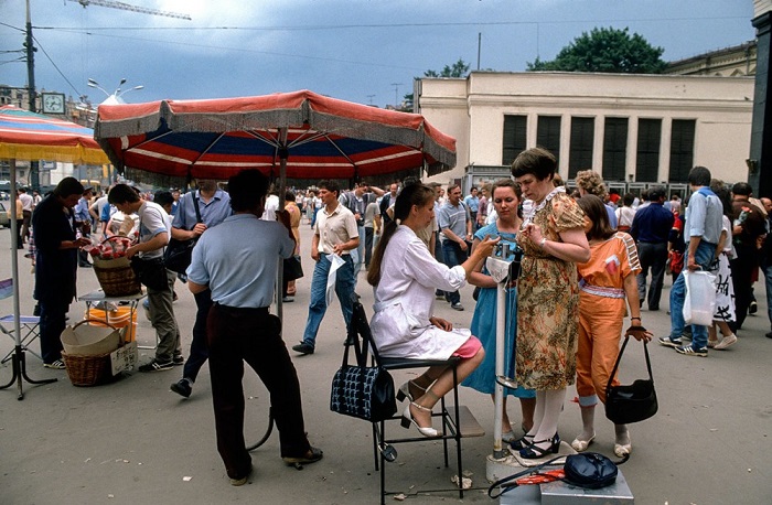 Советская Москва в объективе легендарного польского фоторепортёра Криса Ниденталя.