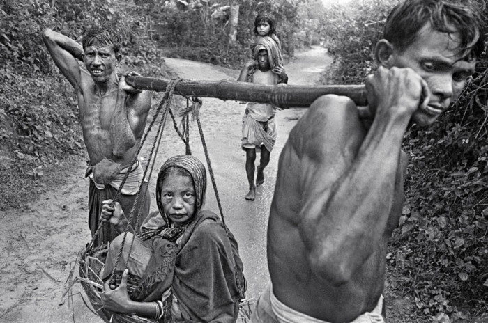 Местные жители. Индия, Бангладеш, 1971 год.