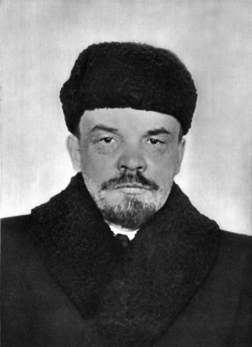 Один из главных организаторов и руководителей Октябрьской революции 1917 года.