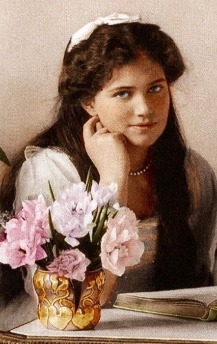Третья дочь императора Николая II и императрицы Александры Фёдоровны. 