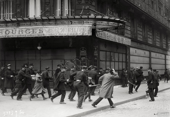 Массовые беспорядки в Париже. Франция, 1920 год.