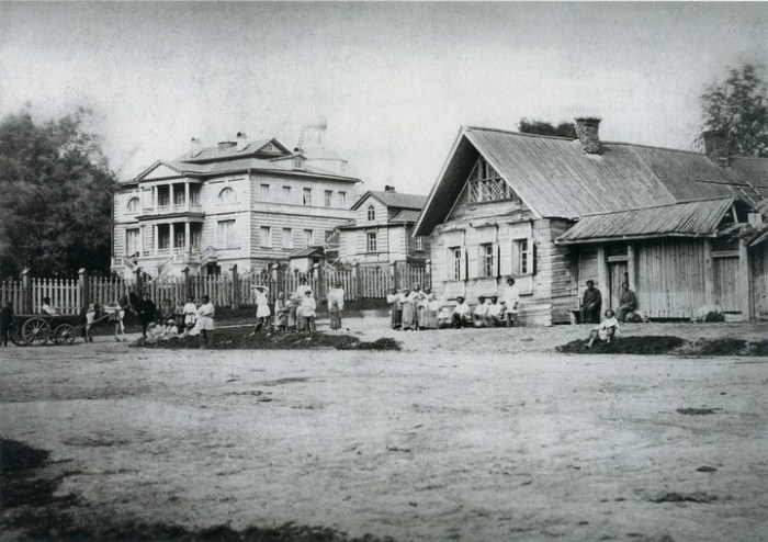 Центральная улица. Россия, село Бородино, 1867 год.