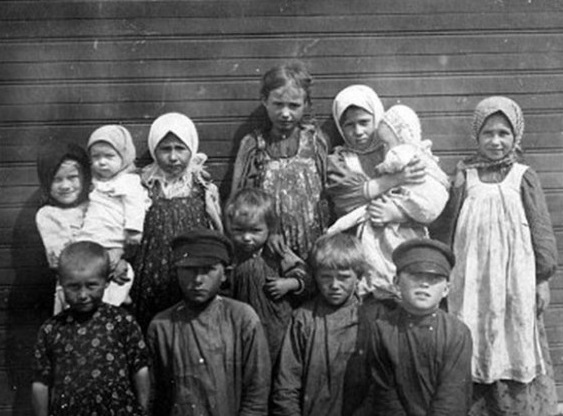 Крестьянские дети. Россия, город Ряжск, 1860-е годы.