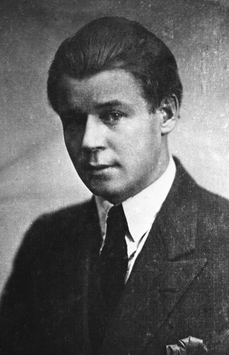  Сергей Александрович Есенин - за год до гибели. 1924 год.