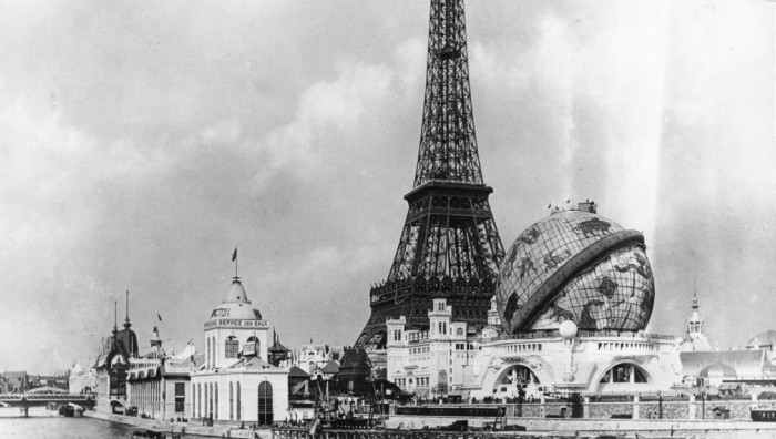 Сооружения Всемирной выставки в Париже, 1900 год. | Фото: edition.cnn.com.