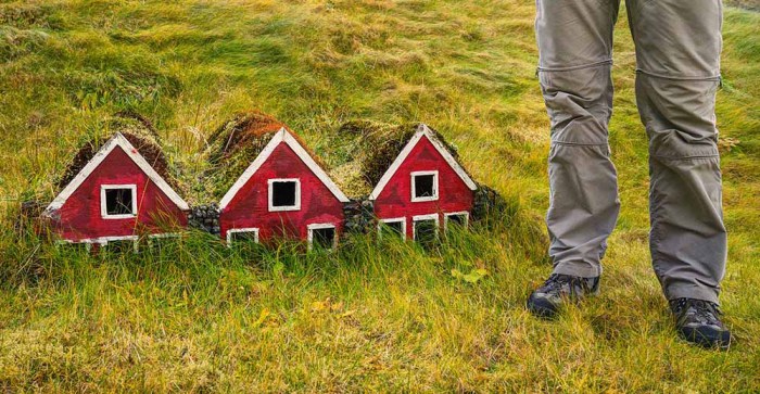 Учебный макет - жилище исландских эльфов. | Фото: roundtheworldwego.com.