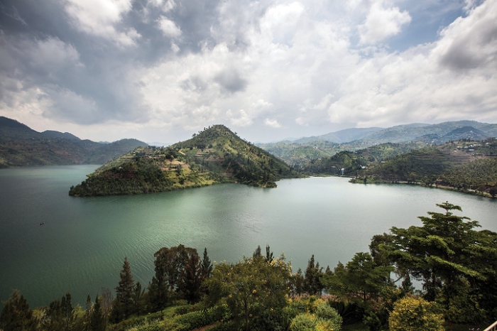 Живописный вид на озеро Киву в Руанде. | Фото: sites.psu.edu.