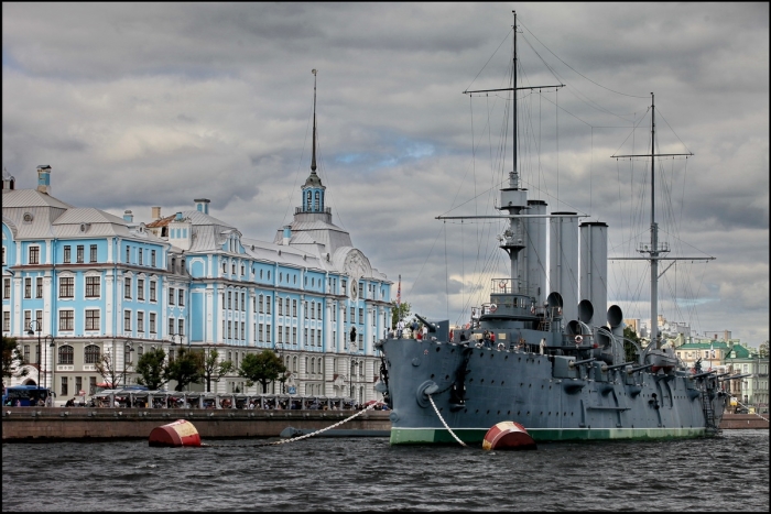 Крейсер «Аврора» в Санкт-Петербурге. | Фото: cityspb.ru.