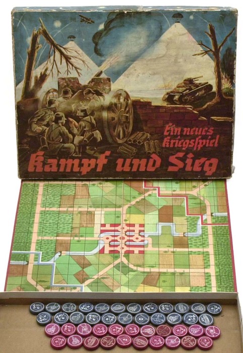 Настольная игра Kampf und Sieg («Сражение и победа»), 1941 год. | Фото: atlas-repropaperwork.com.