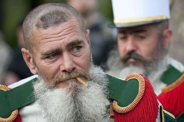 Традиционно, сапёры – единственные солдаты, которым позволено носить бороду. | Фото: pinterest.com.