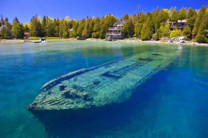 Судно, затонувшее в озере Гурон, США. | Фото: pinterest.com.