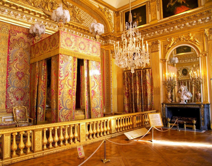 Апартаменты короля Франции, Версальский дворец. | Фото: fiveminutehistory.com.