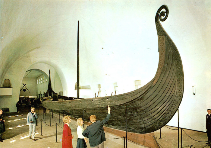 Осебергский корабль в Музее драккаров в Осло. | Фото: flickr.com.