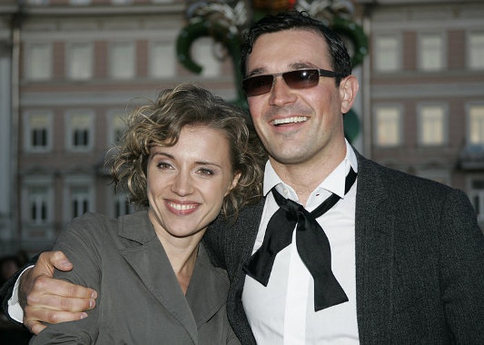 Благотворители Егор Бероев и Ксения Алферова./ Фото: kino-teatr.com