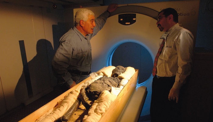 Изучение мумии Тутанхамона прдолжается./ Фото: tvguide.co.uk