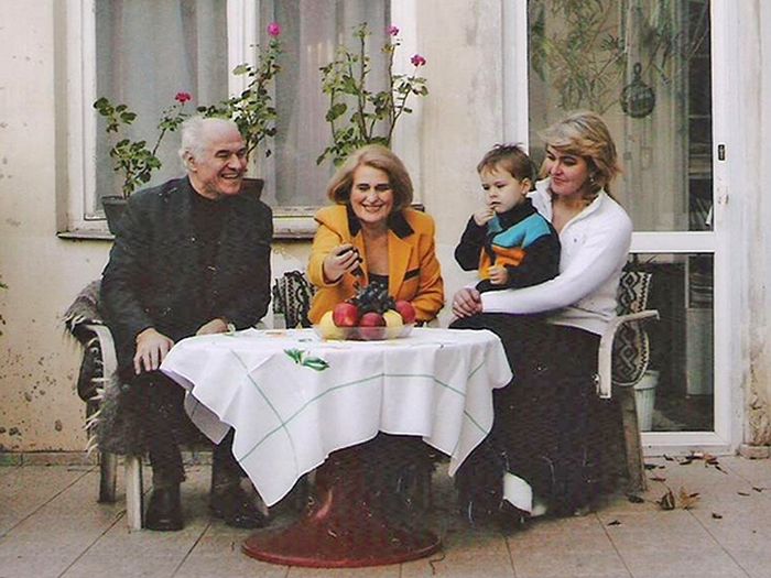 Евгений Дога с семьей. / Фото: www.dogamusic.com