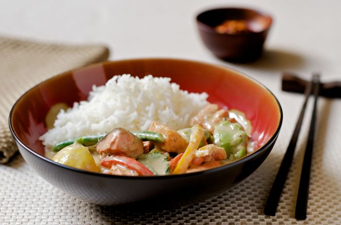 Рис является одним из основных продуктов в тайской кухне. / Фото: www.inspiringrecipeideas.com