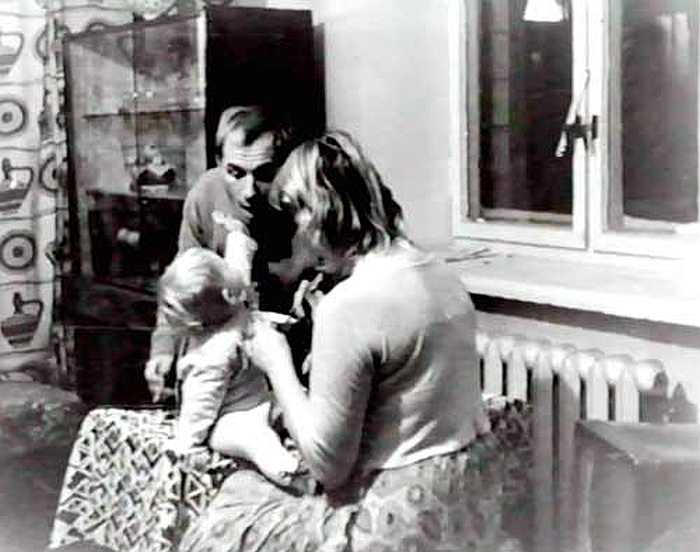 Супруги с маленькой Катюшей. / Фото: семейный архив