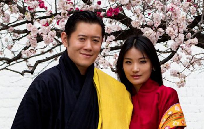 Король и королева Бутана. / Фото: www.marieclaire.ru
