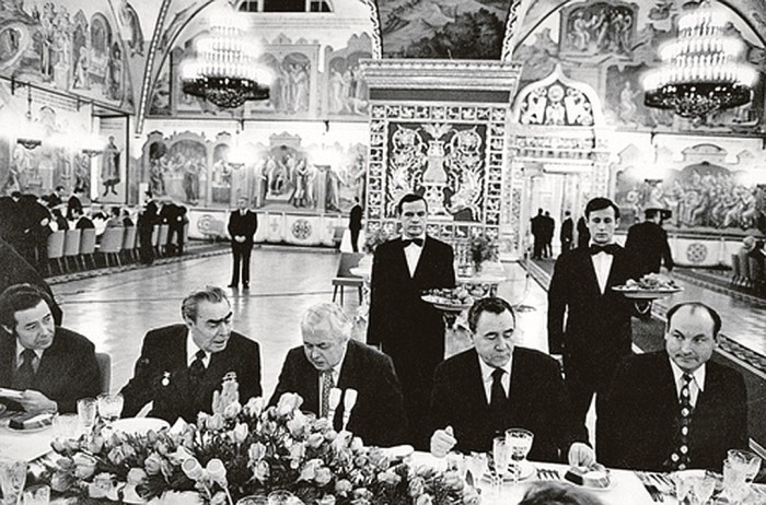 Банкет в Кремле времён Леонида Брежнева. / Фото: www.kp.ru