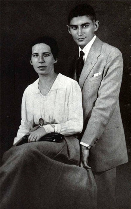 Франц Кафка и Фелиция Бауэр, 1917. / Фото: www.persons-info.com