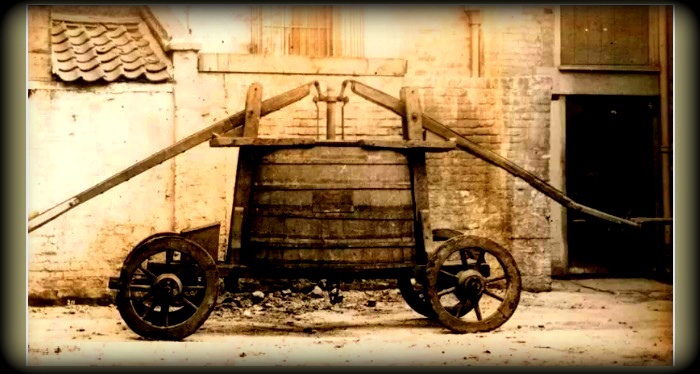 Пожарная машина XVII века. Англия.