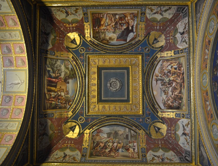 Один из 13-ти сводов лоджий Рафаэля, украшенный фресками.