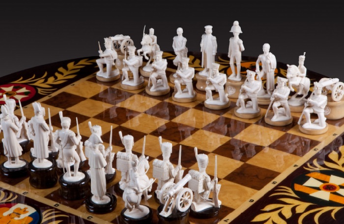 Шахматный набор «Отечественная война 1812 года».| Фото:karpov-chess.ru.