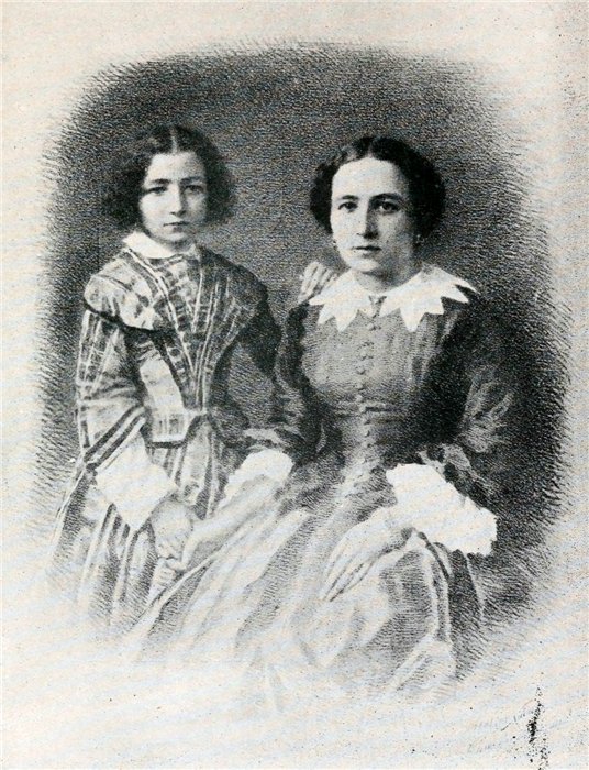 Сара Бернар с матерью.