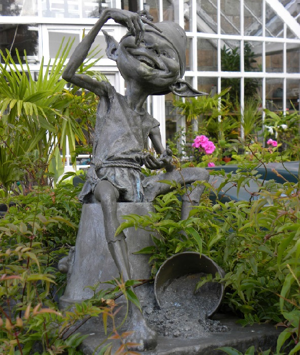 Садовые скульптуры из бронзы Дэвида Гуда. | Фото: bugaga.ru.