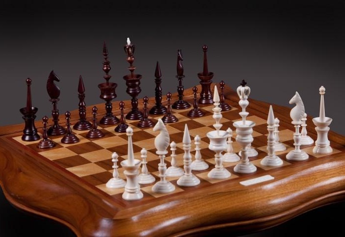 Шахматный набор «Селенус» от Karpovchess.| Фото: karpov-chess.ru.