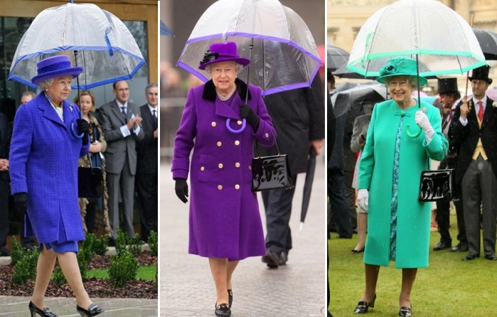 У королевы к каждому наряду был подходящий зонтик.