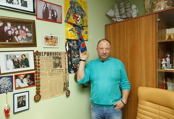 Юрий Гальцев - коллекционер галстуков.