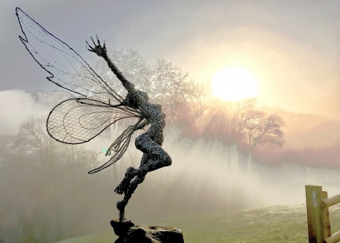 Проволочные скульптуры от Робина Уайта. | Фото: flytothesky.ru. 
