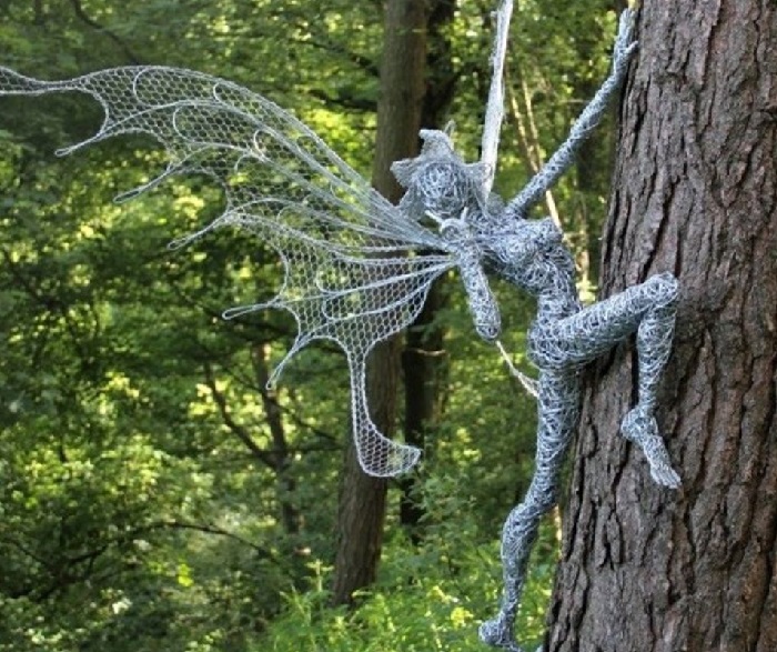 Проволочные скульптуры от Робина Уайта. | Фото: adme.ru. 