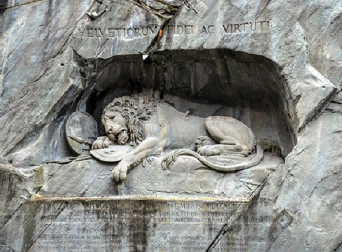 Умирающий лев. (1821). Швейцария. г.Люцерн.