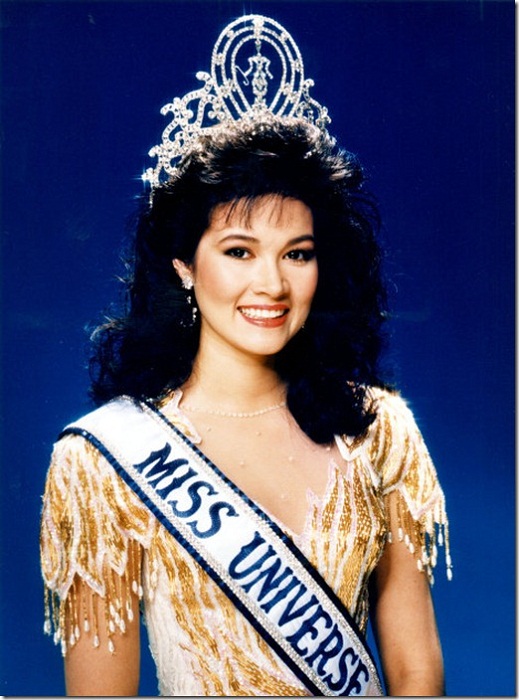 Порнтип Накирунканок (Таиланд) - Мисс Вселенная 1988. Рост 173 см. Параметры фигуры 89-58-92.