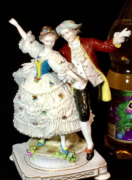 «Танцующая пара». Фарфоровая статуэтка, Германия до 1900г.