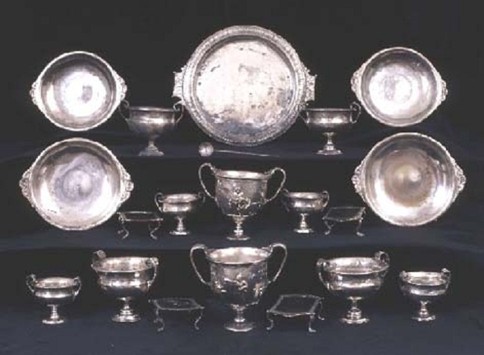 Античное столовое серебро из Муречины,  Национальный археологический музей в Неаполе