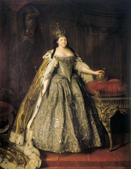 Коронационное платье Анны Иоановны