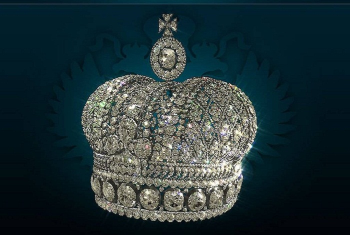 Малая императорская корона Российской империи Бриллианты, серебро.Высота с крестом 13 см